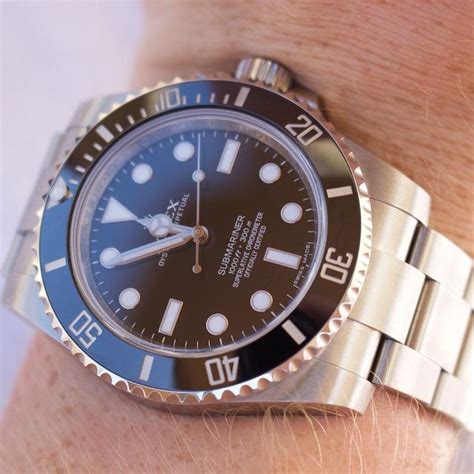 buying a rolex in dubai|rolex submariner cost in dubai.